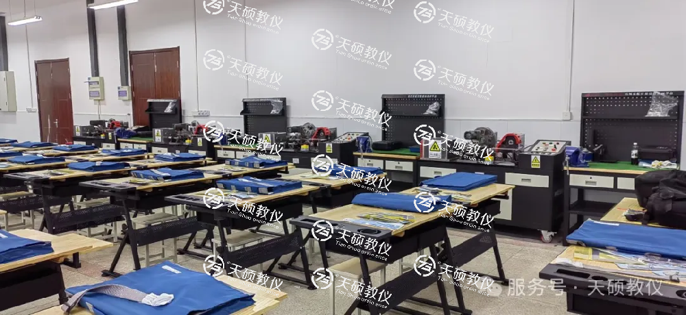 機械裝配技術(shù)、機械制圖實訓(xùn)室